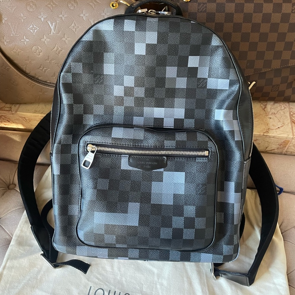 Authentic Louis Vuitton Josh backpack in Damier Graphite Pixel Gray